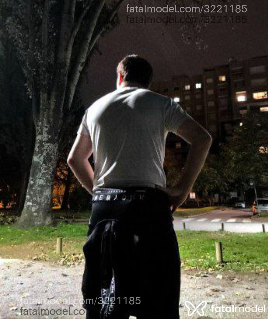 Acompanhante homem com cabelo castanho de olhos castanhos em São Paulo Acompanhante homem com cabelo castanho de olhos castanhos em São Paulo - Silva