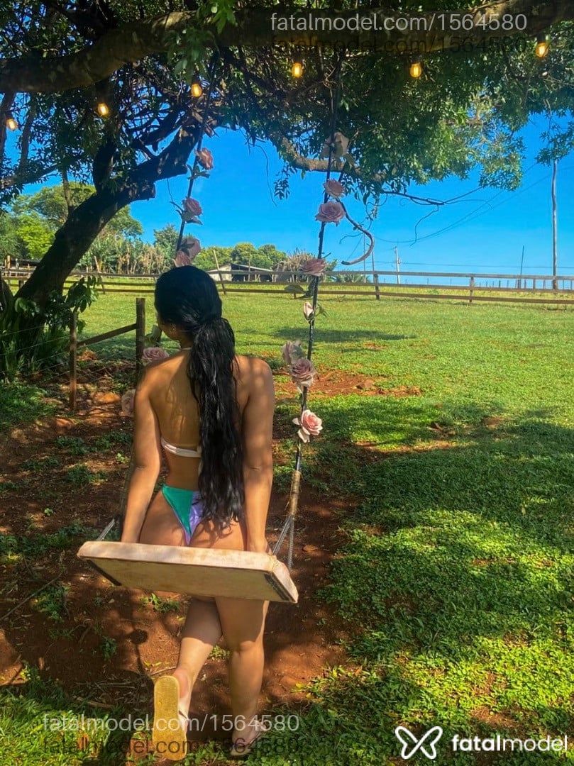 Acompanhante mulher morena (o) de olhos castanhos em São Borja - Fernanda Alencar