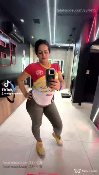 Acompanhante mulher morena (o) de olhos pretos em Santarém Acompanhante mulher morena (o) de olhos pretos em Santarém - Maitê