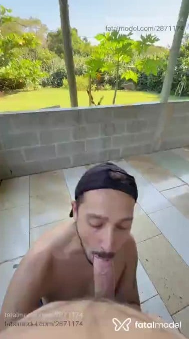 Acompanhante homem com cabelo castanho de olhos castanhos - Felipe Lima Acompanhante homem com cabelo castanho de olhos castanhos - Felipe Lima