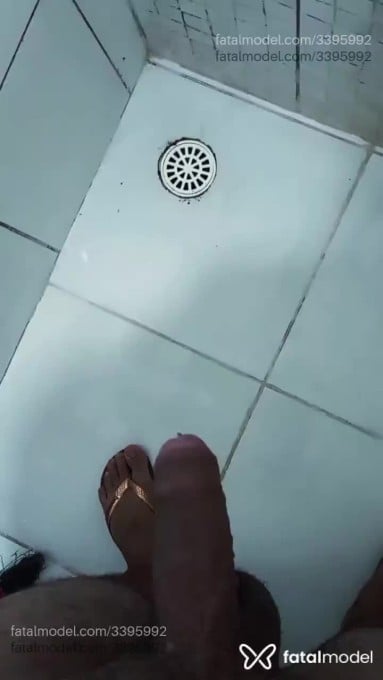 Acompanhante homem com cabelo castanho de olhos castanhos - Jhonny