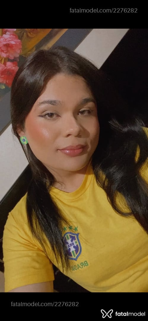Acompanhante mulher trans morena (o) de olhos castanhos em Brasília Acompanhante mulher trans morena (o) de olhos castanhos em Brasília - Vicky Dutra
