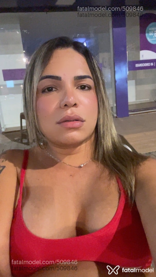 Acompanhante travesti loira (o) de olhos pretos - Myllenamilly