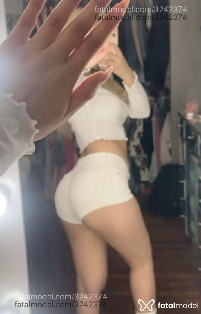 Acompanhante mulher loira (o) de olhos castanhos em Cuiabá - Blond Angel
