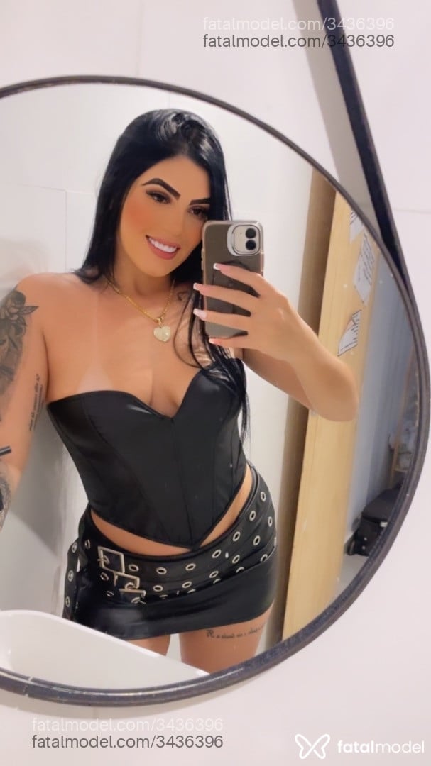 Acompanhante mulher morena (o) de olhos castanhos em Bertioga - Lara Mendes