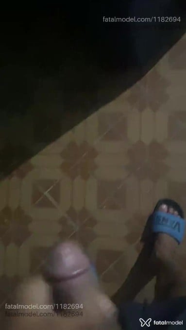Acompanhante homem com cabelo castanho de olhos castanhos - Pablo Acompanhante homem com cabelo castanho de olhos castanhos - Pablo