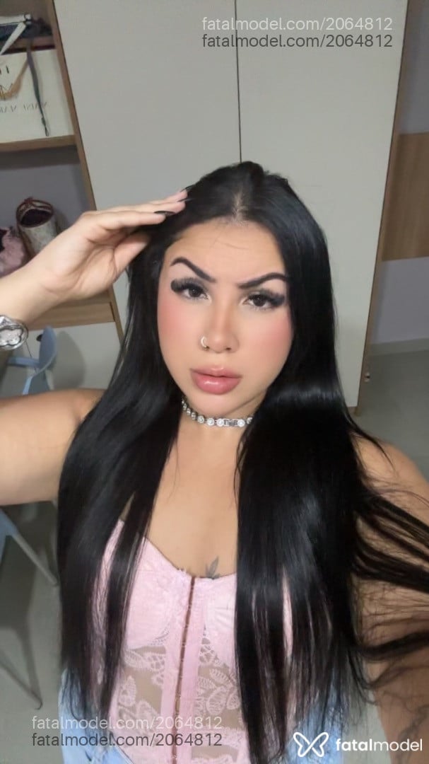 Acompanhante mulher morena (o) de olhos castanhos em Cotia - Mirella