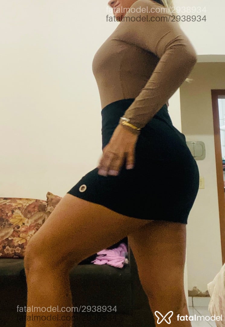 Acompanhante mulher loira (o) de olhos castanhos em Goiânia - Fernanda