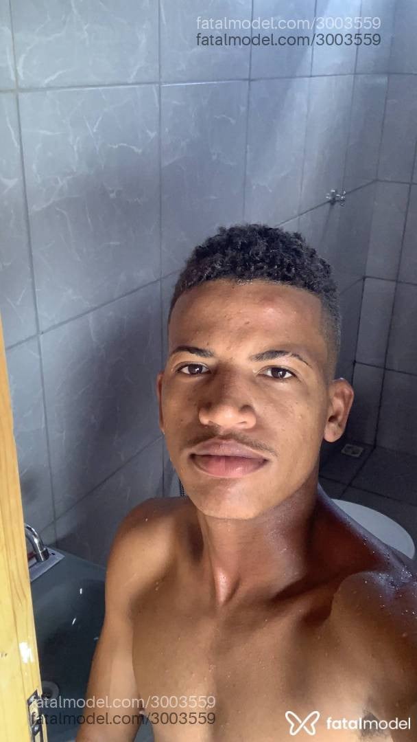 Acompanhante homem morena (o) de olhos castanhos em Jequié - Duartek