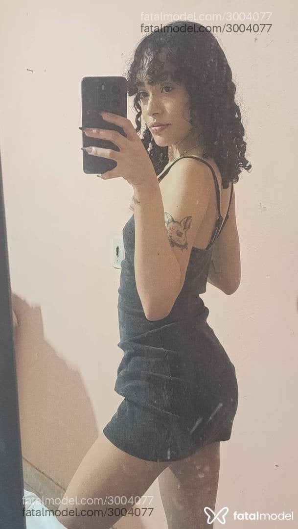 Acompanhante mulher com cabelo castanho de olhos castanhos - Mizza