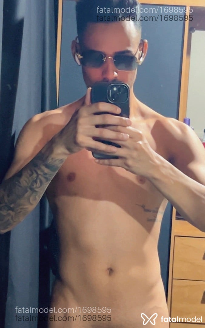 Acompanhante homem morena (o) de olhos castanhos em Montes Claros - Guilherme