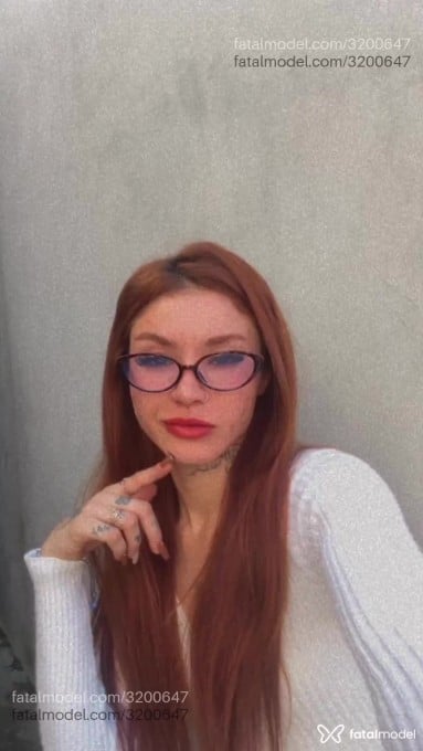 Acompanhante mulher ruiva (o) de olhos castanhos - Sofia Acompanhante mulher ruiva (o) de olhos castanhos - Sofia