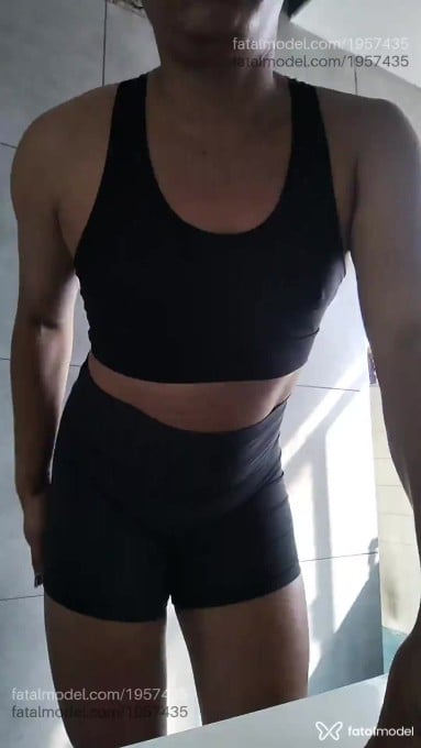 Acompanhante mulher trans loira (o) de olhos pretos em Campinas Acompanhante mulher trans loira (o) de olhos pretos em Campinas - Lavigne Sanches