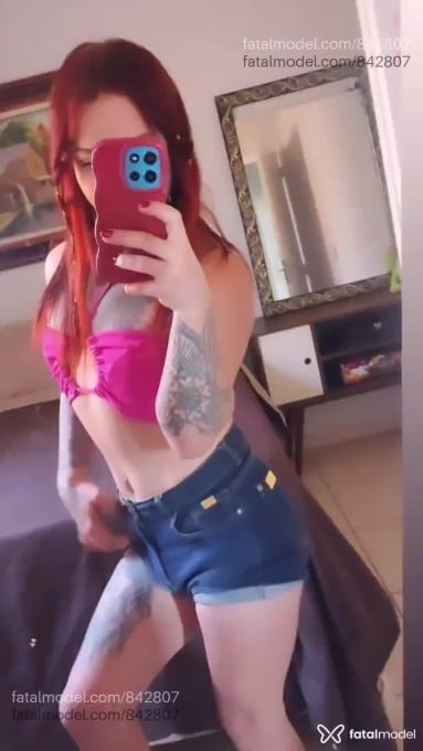 Acompanhante travesti ruiva (o) de olhos castanhos em São José do Rio Preto - Danii