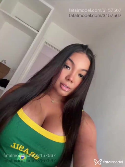 Acompanhante mulher morena (o) de olhos pretos em Imperatriz - Sofia Lopes