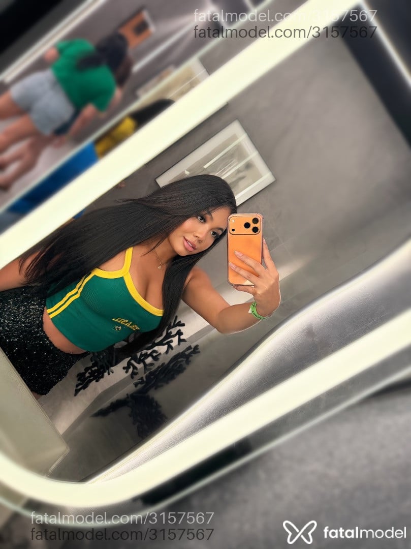 Acompanhante mulher morena (o) de olhos pretos em Imperatriz - Sofia Lopes