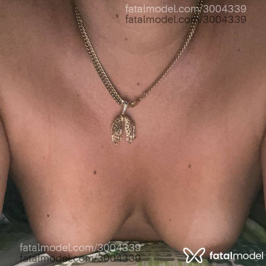 Acompanhante mulher morena (o) de olhos pretos em Imperatriz - Melina