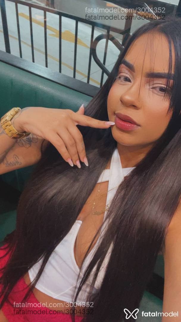 Acompanhante mulher morena (o) de olhos castanhos - Bianca