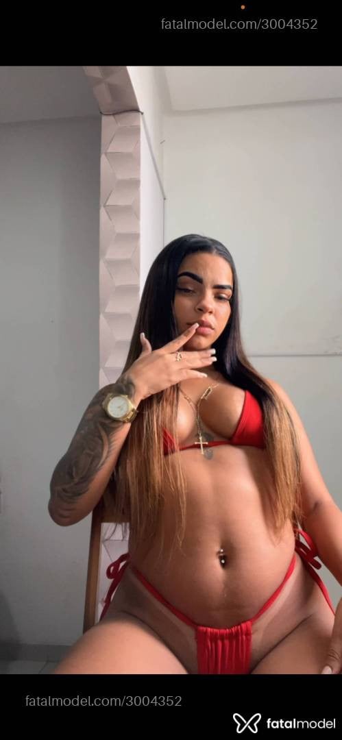Acompanhante mulher morena (o) de olhos castanhos em Vitória da Conquista - Bianca