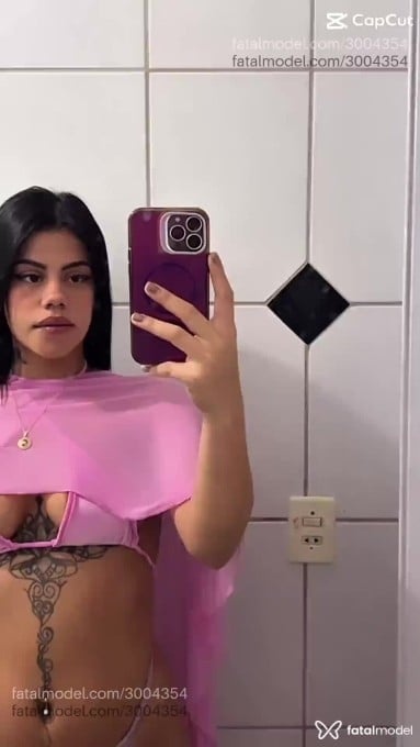 Acompanhante mulher morena (o) de olhos pretos em Petrolina Acompanhante mulher morena (o) de olhos pretos em Petrolina - Cléo Medeiros