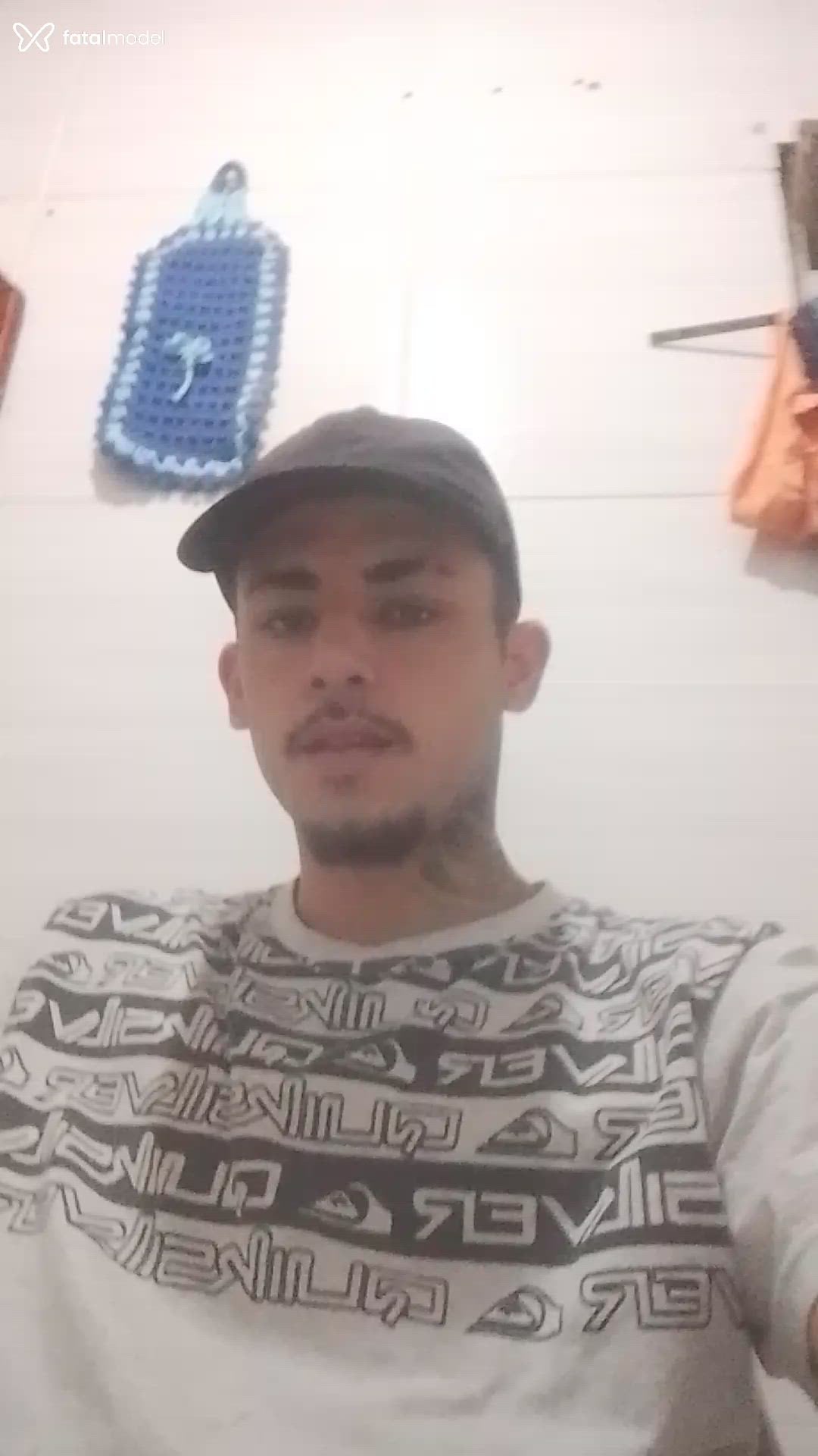 Acompanhante homem com cabelo castanho de olhos castanhos em Porto Alegre - Geovane Rodrigues