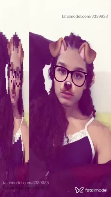 Acompanhante mulher trans com cabelo castanho de olhos castanhos em Salvador Acompanhante mulher trans com cabelo castanho de olhos castanhos em Salvador - Kiara