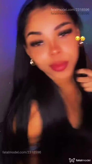 Acompanhante mulher morena (o) de olhos castanhos em Feira de Santana Acompanhante mulher morena (o) de olhos castanhos em Feira de Santana - Medusa