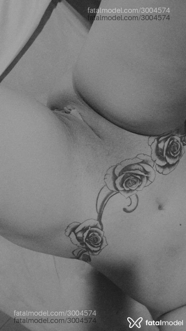 Acompanhante mulher loira (o) de olhos verdes - Luana