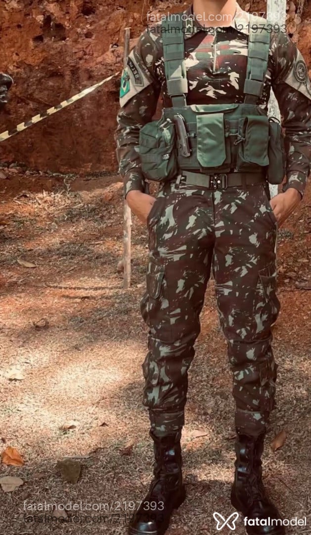 Acompanhante homem morena (o) de olhos mel - Agno Garcez Acompanhante homem morena (o) de olhos mel - Agno Garcez