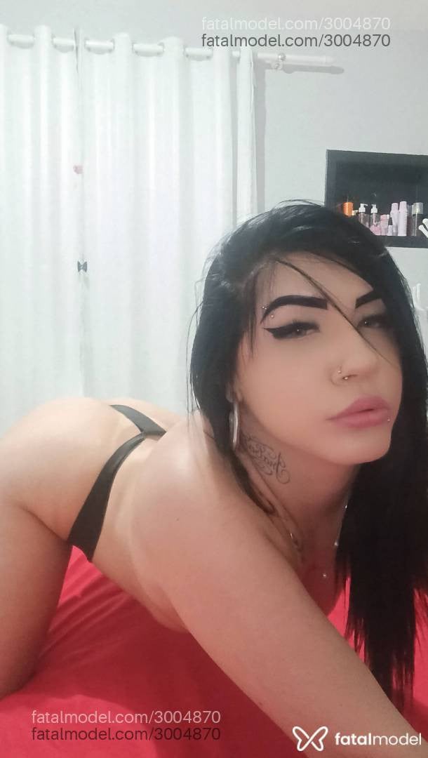 Acompanhante mulher morena (o) de olhos castanhos - Angel