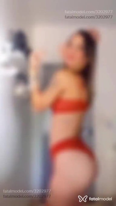 Acompanhante mulher loira (o) de olhos castanhos em Goiânia Acompanhante mulher loira (o) de olhos castanhos em Goiânia - Thay
