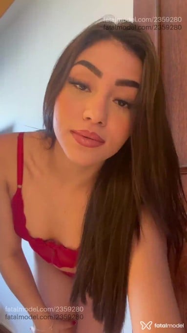 Acompanhante mulher morena (o) de olhos castanhos em Belo Horizonte Acompanhante mulher morena (o) de olhos castanhos em Belo Horizonte - Amanda Bueno