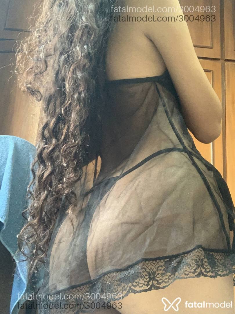Acompanhante mulher morena (o) de olhos castanhos em Goiânia - Valentina Lins