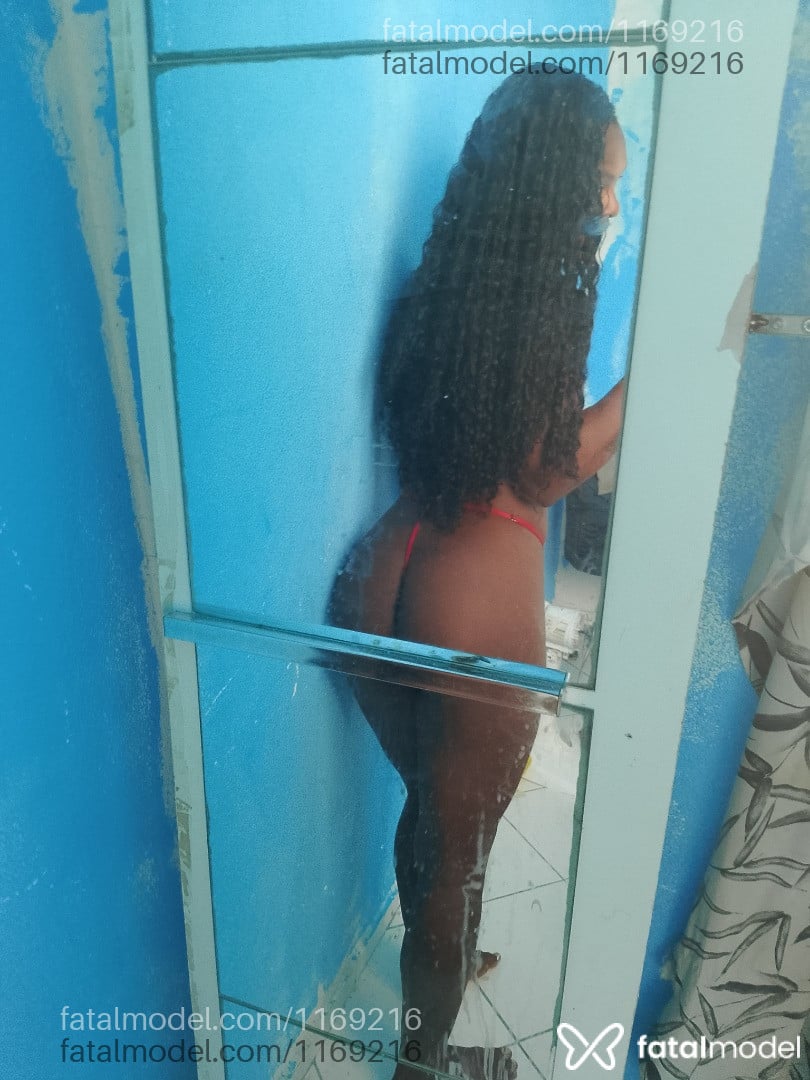 Acompanhante mulher morena (o) de olhos castanhos em Camaçari - Maria Paula