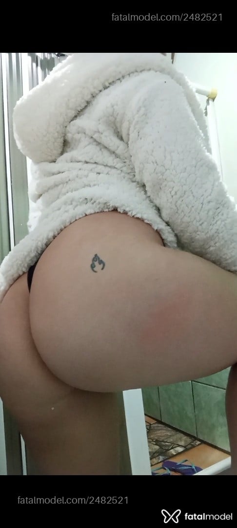 Acompanhante mulher com cabelo castanho de olhos azuis em Montenegro Acompanhante mulher com cabelo castanho de olhos azuis em Montenegro - Ah Mello