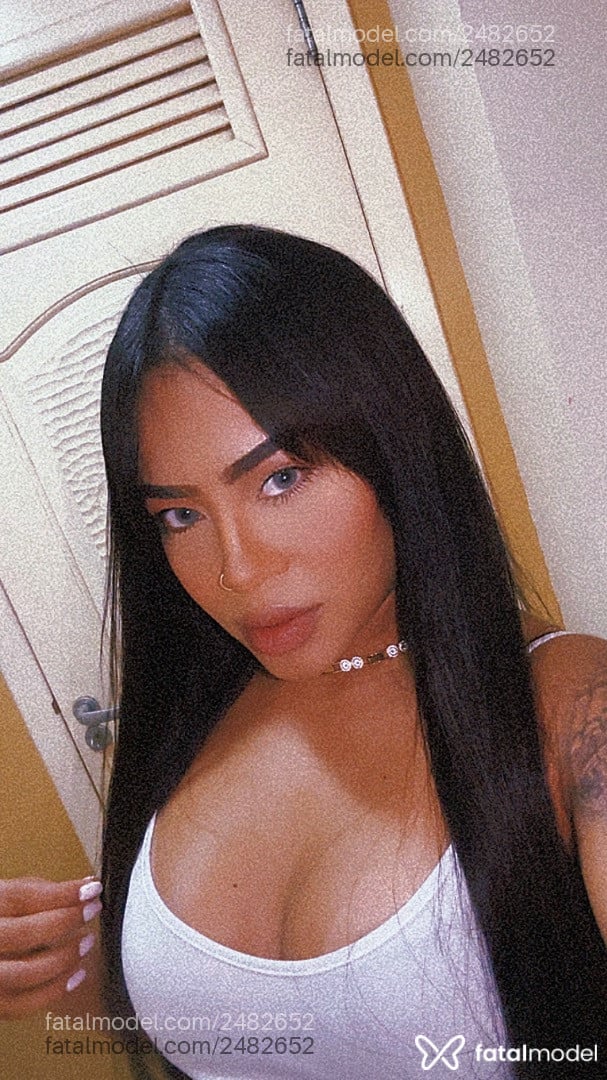 Acompanhante mulher morena (o) de olhos castanhos em Maringá - Victoria Barreto