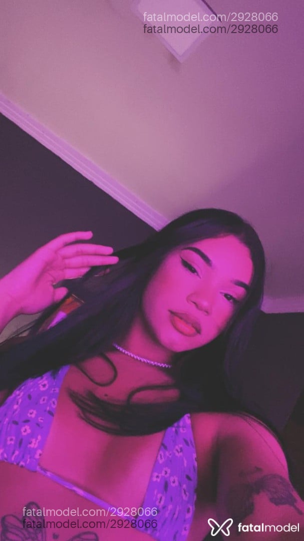 Acompanhante mulher trans morena (o) de olhos castanhos em João Pessoa - Pietra Liz