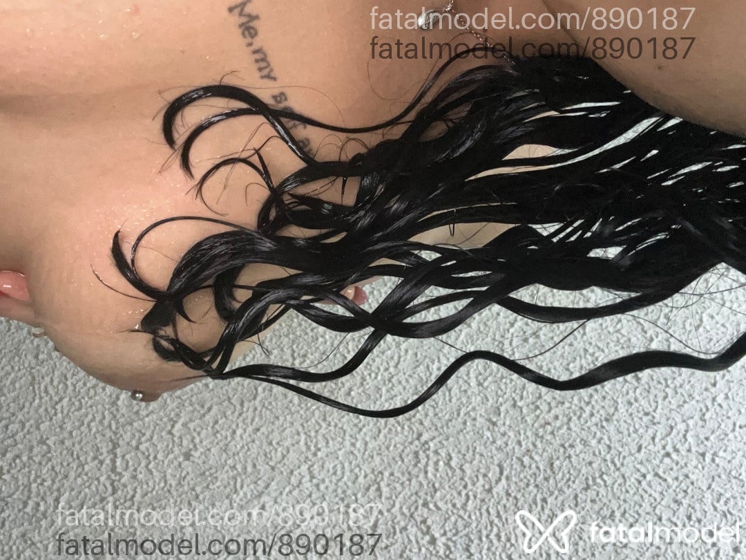 Acompanhante mulher ruiva (o) de olhos castanhos em Nova Friburgo - Isabella