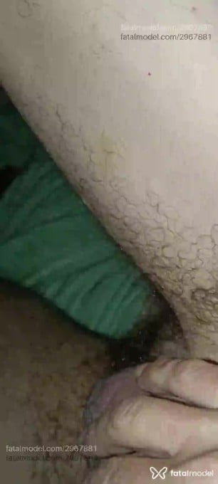 Acompanhante homem sem cabelo de olhos cinza - João Carlos