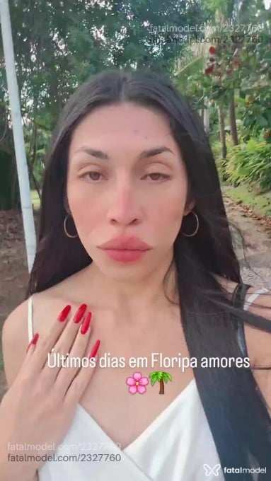 Acompanhante mulher trans morena (o) de olhos castanhos em Fraiburgo Acompanhante mulher trans morena (o) de olhos castanhos em Fraiburgo - Priscila