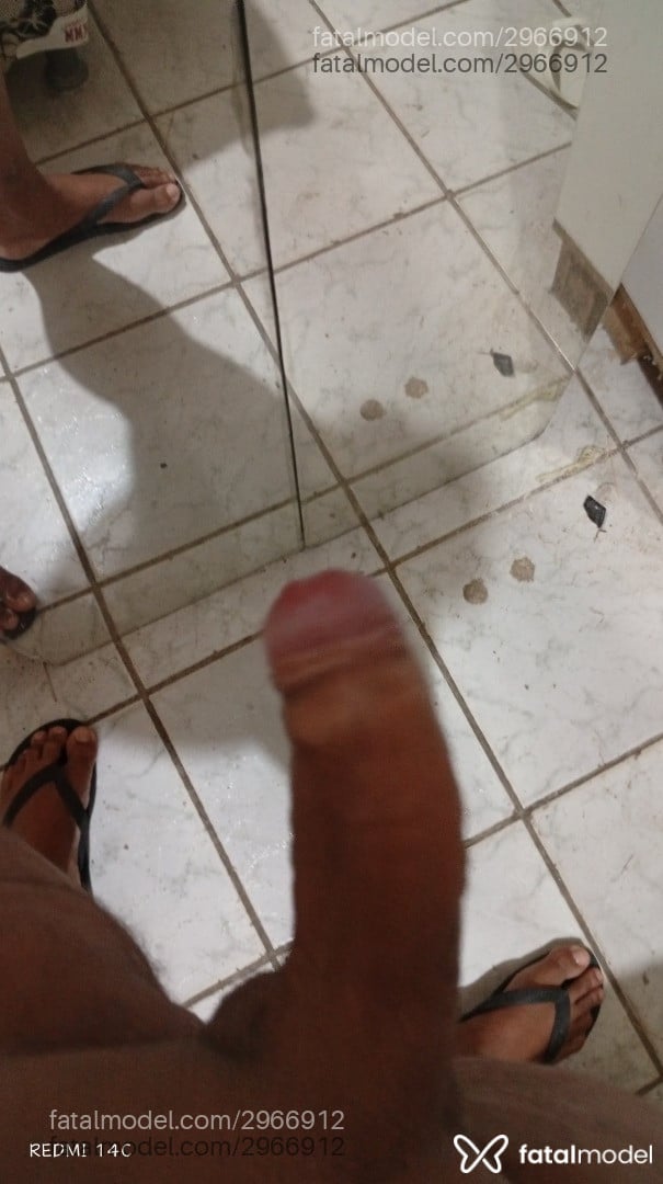 Acompanhante homem com cabelo castanho de olhos castanhos em Maceió - Silva