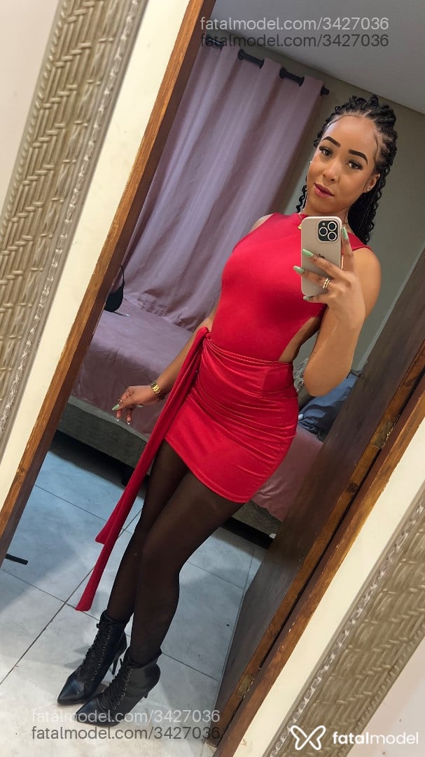 Acompanhante mulher morena (o) de olhos pretos em São Paulo - Isabela
