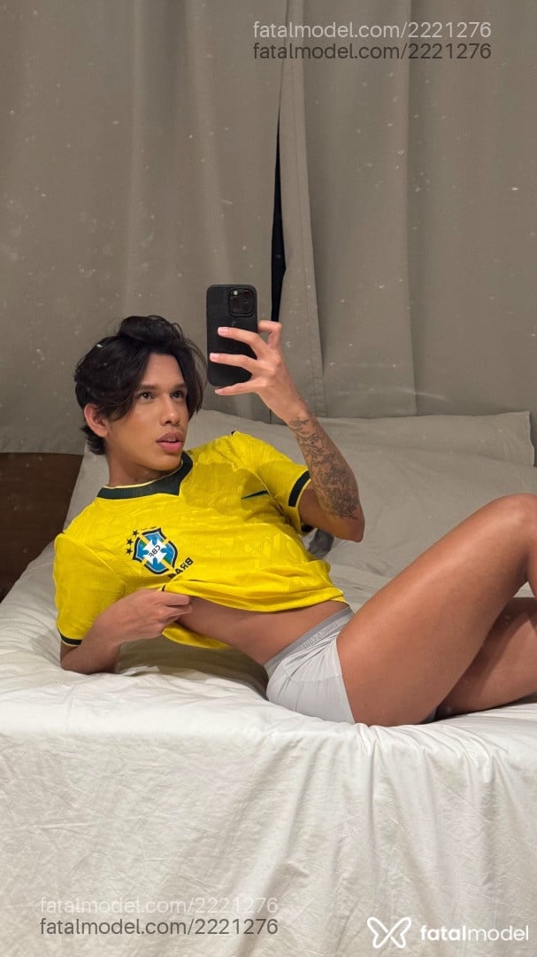 Acompanhante homem morena (o) de olhos pretos - Daniel Acompanhante homem morena (o) de olhos pretos - Daniel