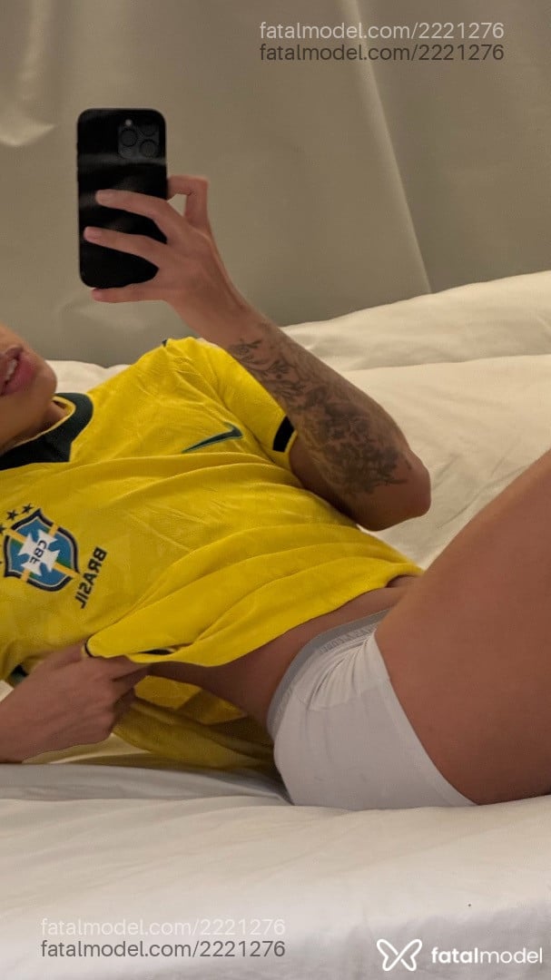 Acompanhante homem morena (o) de olhos pretos - Daniel Acompanhante homem morena (o) de olhos pretos - Daniel