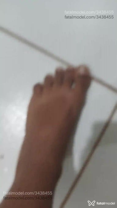 Acompanhante homem com cabelo castanho de olhos pretos em Brasília - Marty
