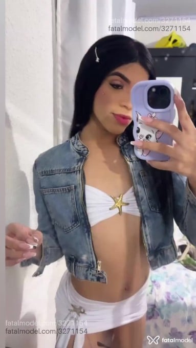 Acompanhante mulher trans morena (o) de olhos castanhos em Goiânia Acompanhante mulher trans morena (o) de olhos castanhos em Goiânia - Karlinha