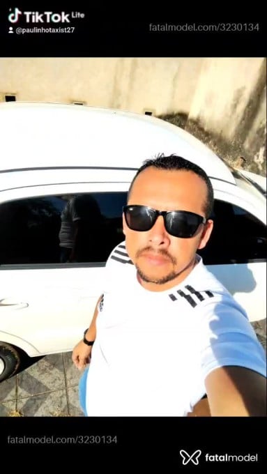 Acompanhante homem com cabelo castanho de olhos castanhos em Itajaí Acompanhante homem com cabelo castanho de olhos castanhos em Itajaí - Paulinho