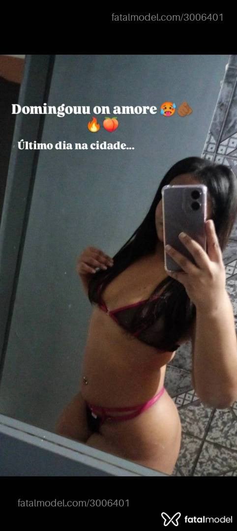 Acompanhante mulher morena (o) de olhos castanhos - Monique Acompanhante mulher morena (o) de olhos castanhos - Monique