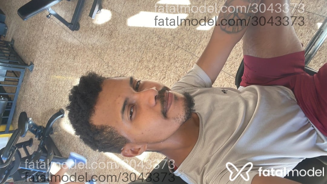 Acompanhante homem morena (o) de olhos castanhos em Nova Serrana - Jucelio