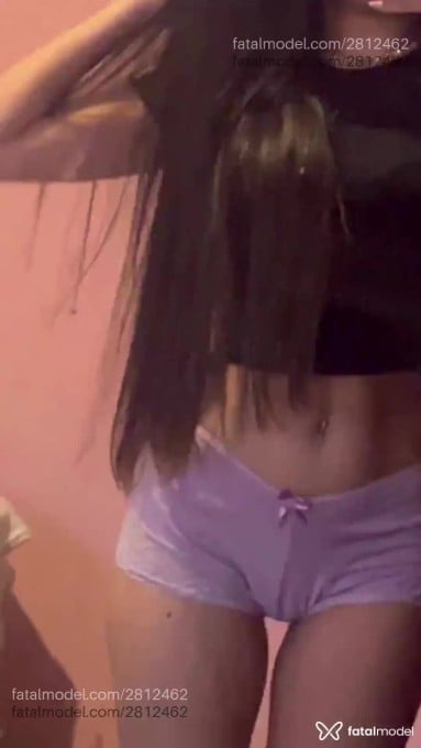 Acompanhante mulher morena (o) de olhos castanhos - Isabella Acompanhante mulher morena (o) de olhos castanhos - Isabella